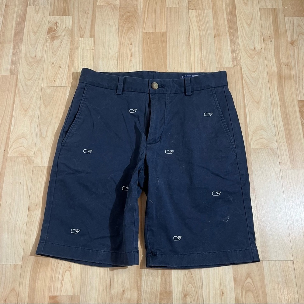Vineyard Vines 9-inch stretch breaker short navy embroidered whale pattern 28